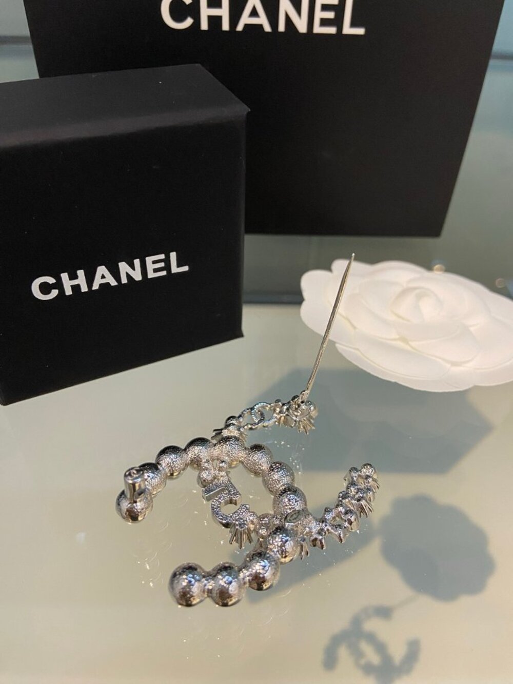 Chanel Silver-Tone Pearl Crystal CC Brooch Pin - Picture 2 of 7